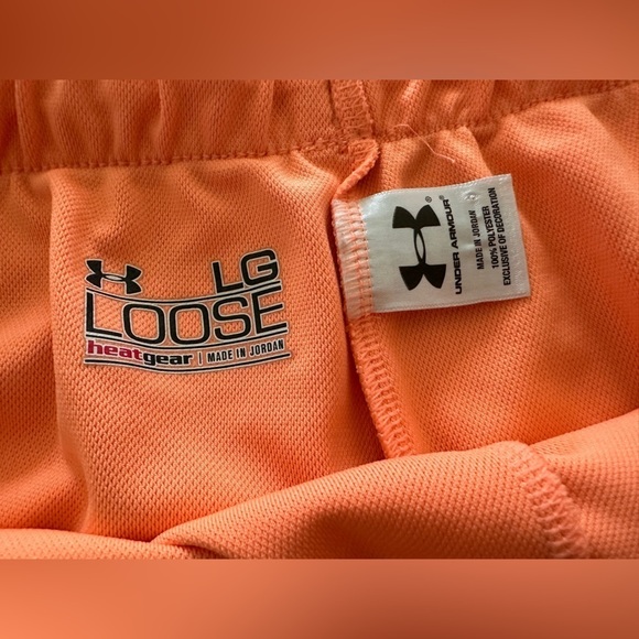 Under Armour women’s loose fit orange & pink athletic shorts large - Picture 2 of 8